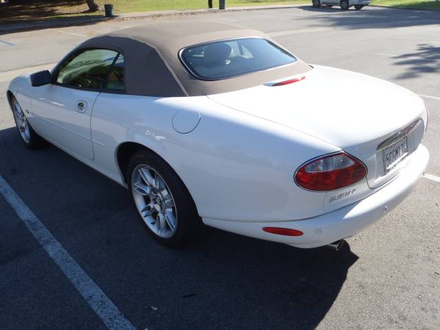 JAGUAR XK8 2001 photo 3