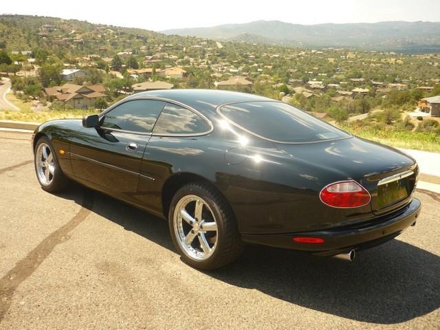 JAGUAR XK8 2003 photo 2