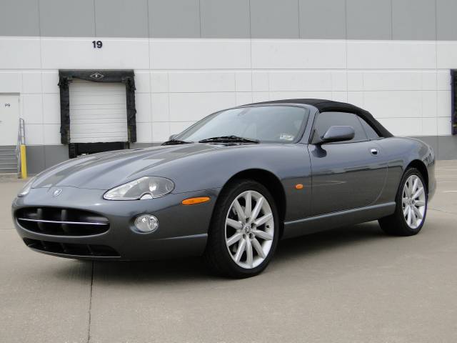 JAGUAR XK8 2006 photo 2