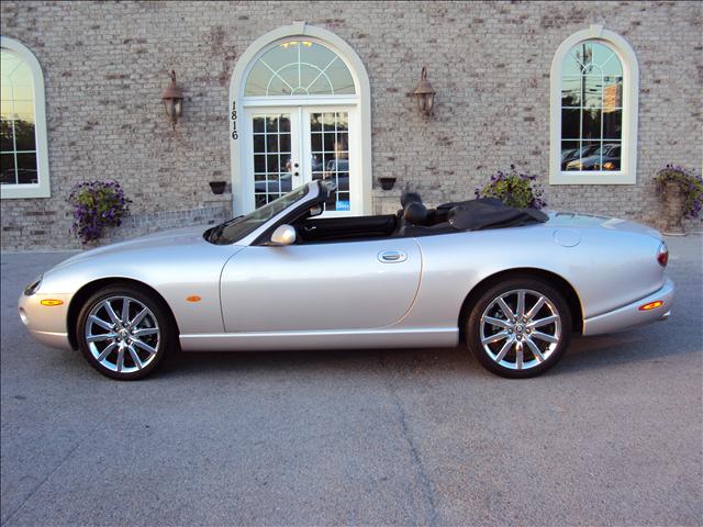 JAGUAR XK8 Base Convertible