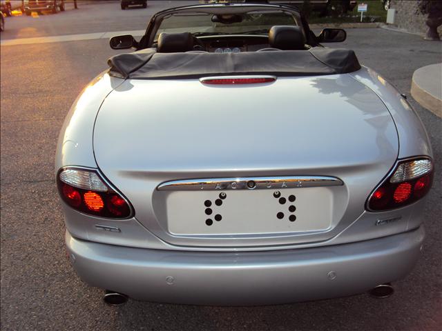 JAGUAR XK8 2006 photo 3