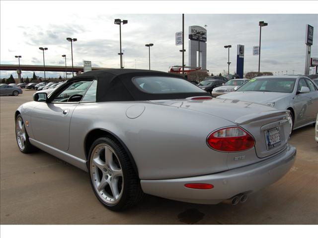 JAGUAR XKR 2006 photo 2