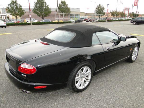 JAGUAR XKR 2006 photo 2