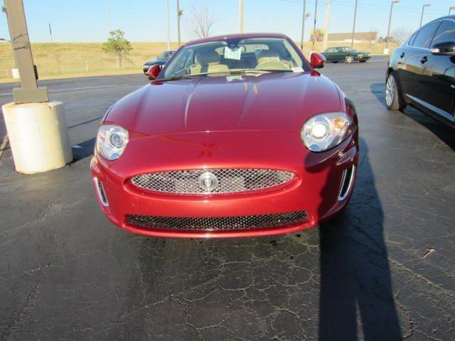 JAGUAR XKR 2010 photo 2