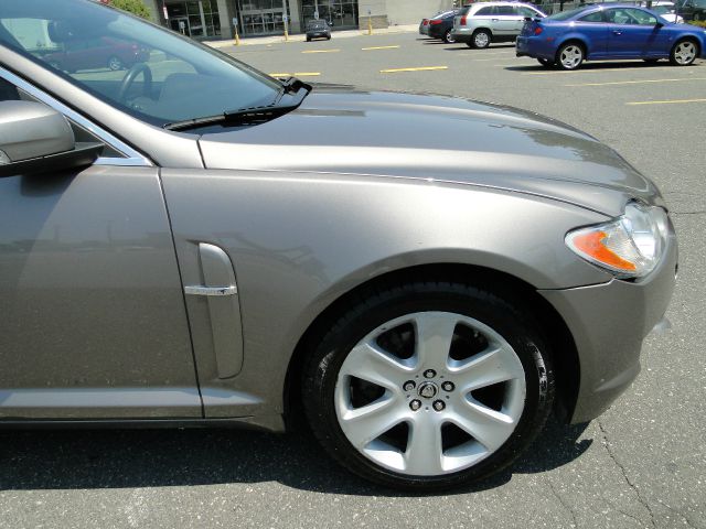 JAGUAR XF 2009 photo 1