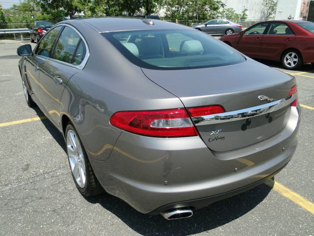 JAGUAR XF 2009 photo 38