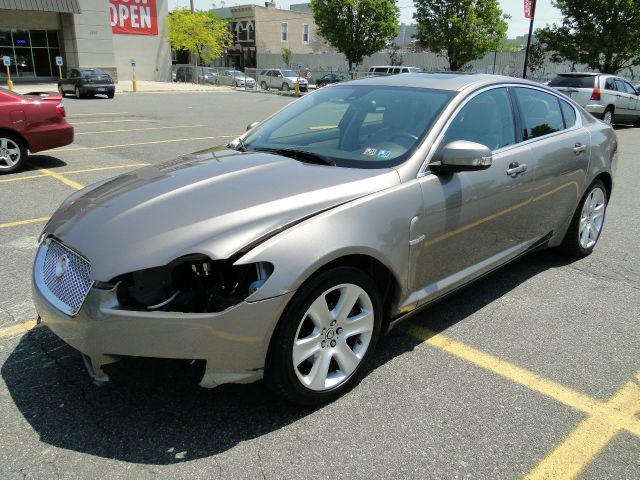 JAGUAR XF 2009 photo 43