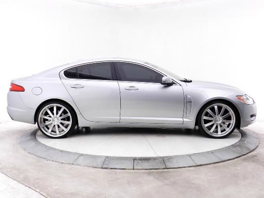 JAGUAR XF 2009 photo 2