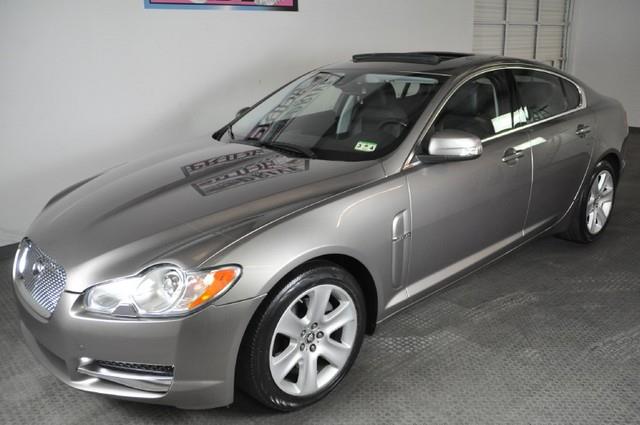 JAGUAR XF 2009 photo 3