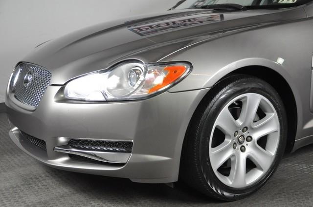 JAGUAR XF 2009 photo 4