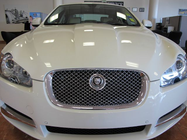 JAGUAR XF 2009 photo 19