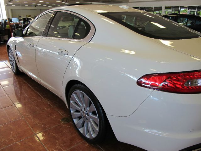 JAGUAR XF 2009 photo 20