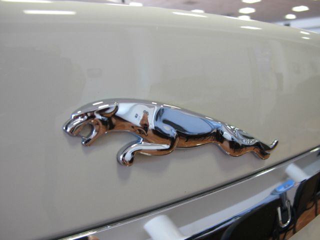 JAGUAR XF 2009 photo 9