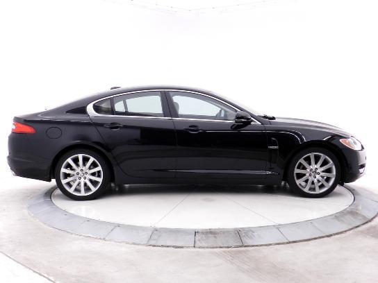 JAGUAR XF 2010 photo 17