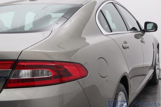 JAGUAR XF 2010 photo 1