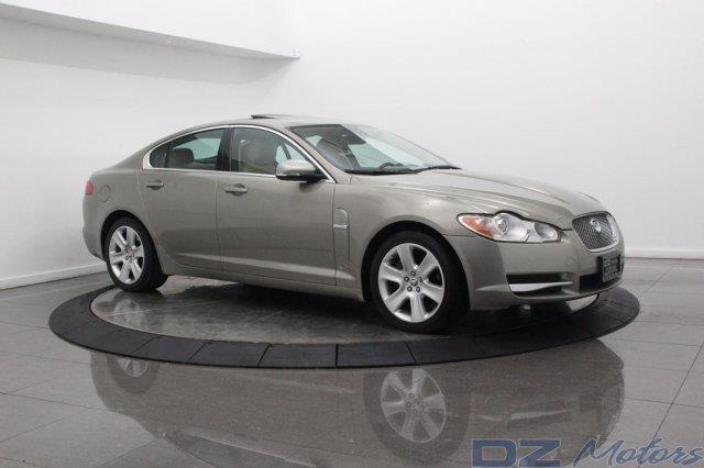 JAGUAR XF 2010 photo 103