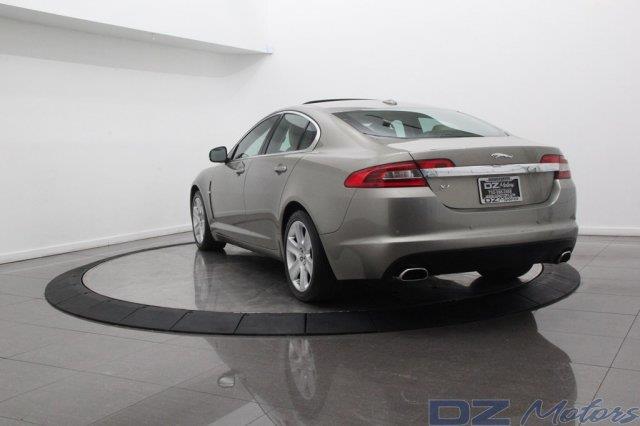 JAGUAR XF 2010 photo 107