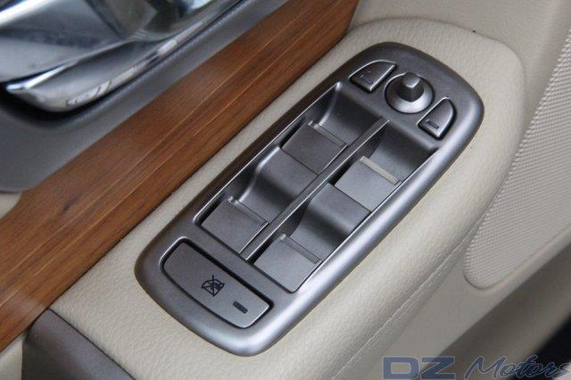 JAGUAR XF 2010 photo 23