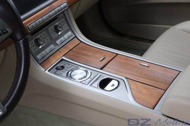 JAGUAR XF 2010 photo 87