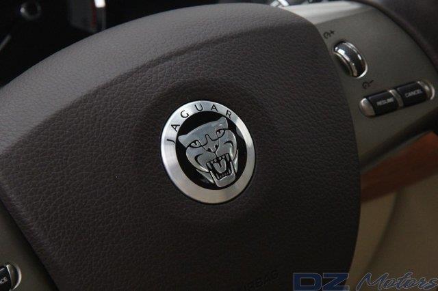 JAGUAR XF 2010 photo 88