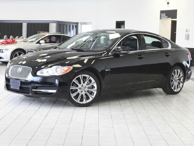 JAGUAR XF 2010 photo 4