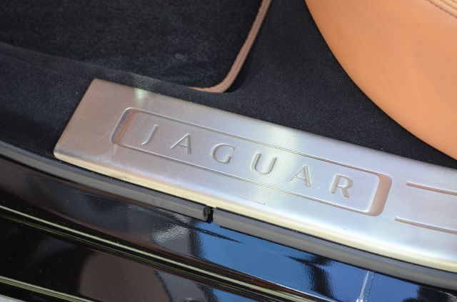 JAGUAR XJ 2011 photo 17