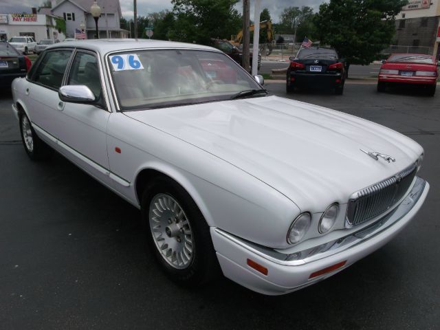 JAGUAR XJ6 1996 photo 26