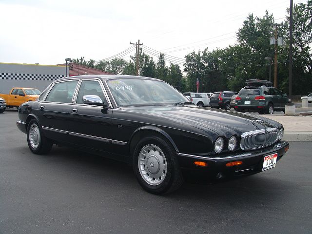 JAGUAR XJ8 1999 photo 2