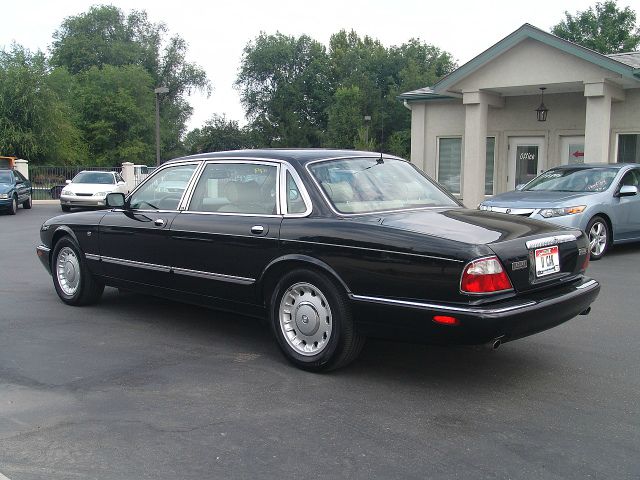 JAGUAR XJ8 1999 photo 3