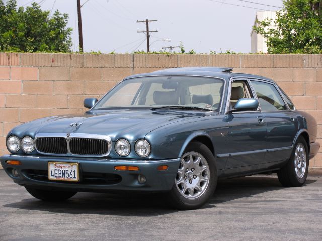 JAGUAR XJ8 1999 photo 2