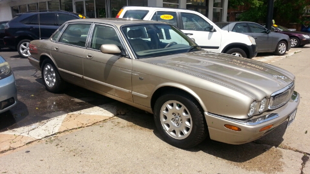 JAGUAR XJ8 2000 photo 3