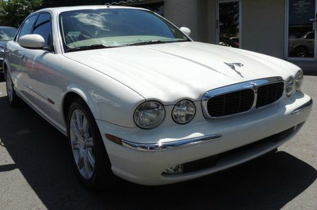 JAGUAR XJ8 2004 photo 1