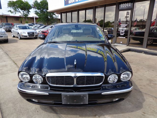 JAGUAR XJ8 2004 photo 4