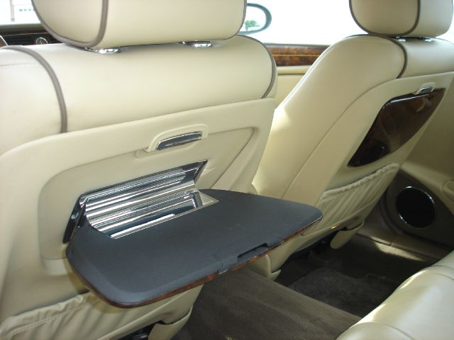 JAGUAR XJ8 2005 photo 12