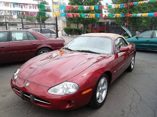 JAGUAR XK8 1999 photo 2