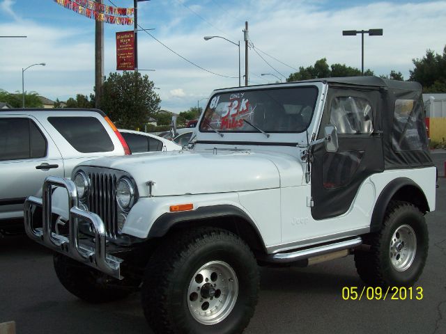 Jeep CJ5 1981 photo 1