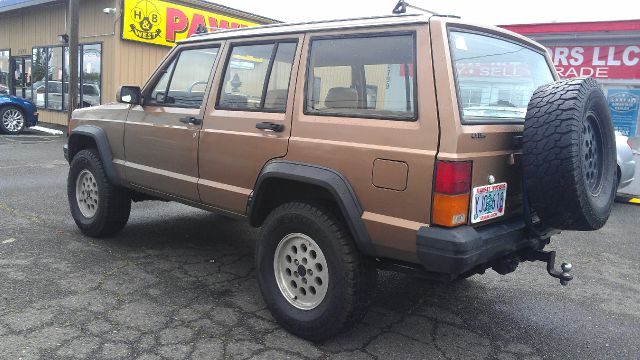 Jeep Cherokee 1988 photo 5