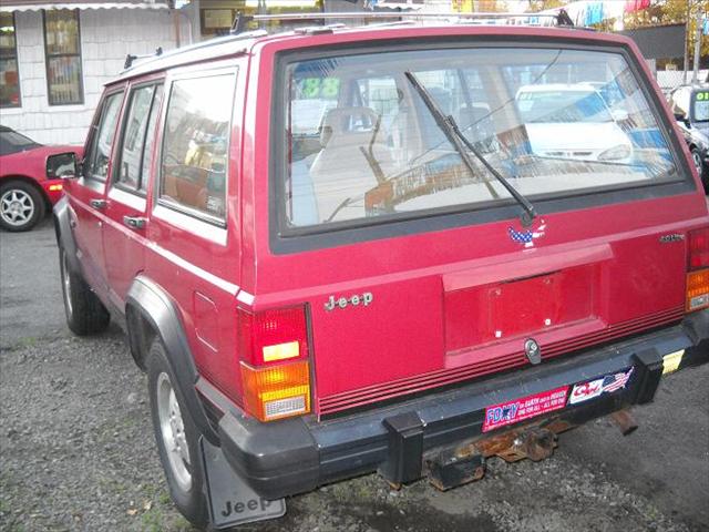 Jeep Cherokee 1988 photo 3