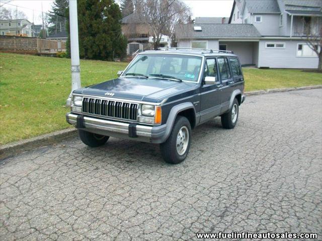 Jeep Cherokee 1989 photo 1