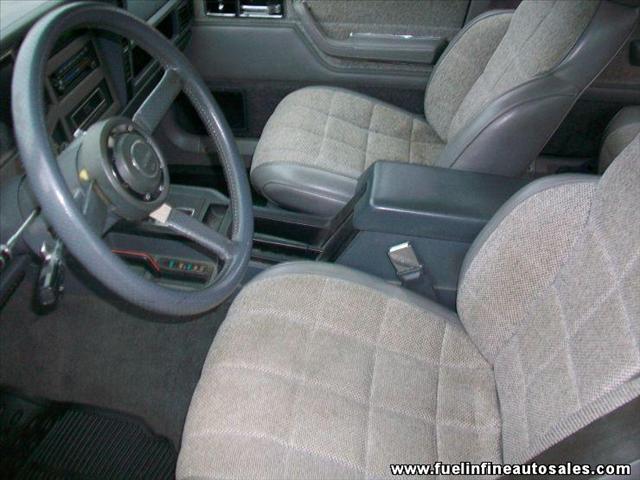 Jeep Cherokee 1989 photo 5