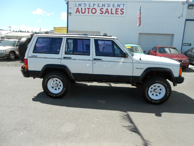 Jeep Cherokee 1992 photo 3