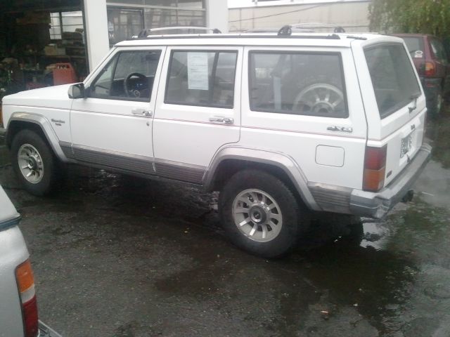 Jeep Cherokee 1992 photo 3