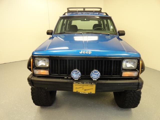 Jeep Cherokee 1993 photo 2