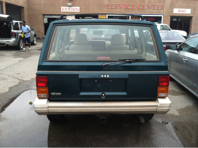 Jeep Cherokee 1996 photo 3