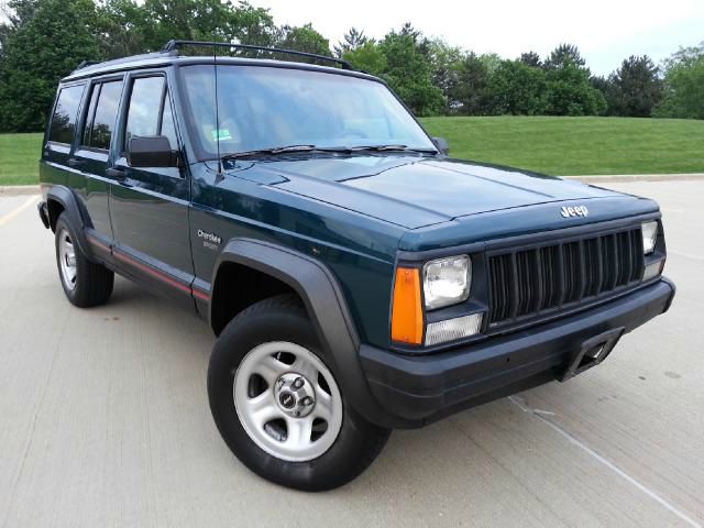 Jeep Cherokee 1996 photo 2