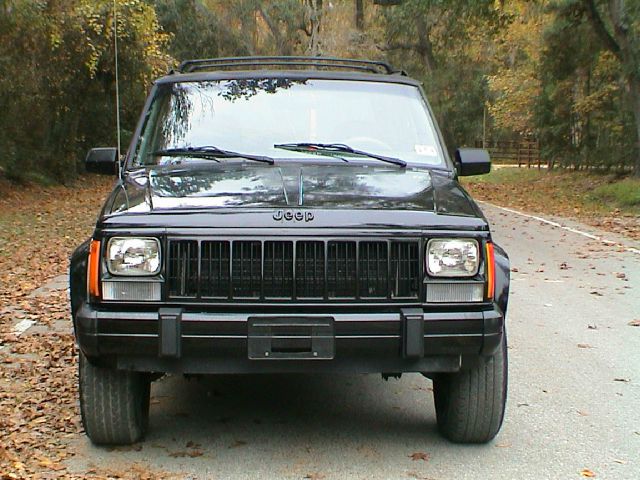 Jeep Cherokee 1996 photo 1