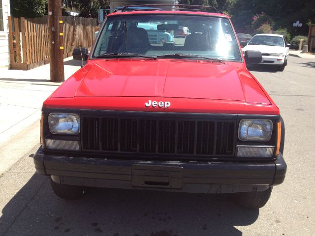 Jeep Cherokee 1996 photo 1