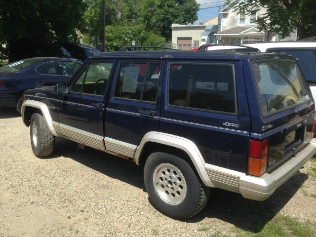 Jeep Cherokee 1996 photo 2