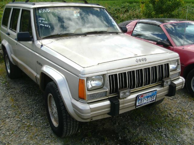 Jeep Cherokee 1996 photo 4