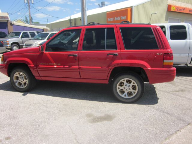 Jeep Cherokee Unknown SUV